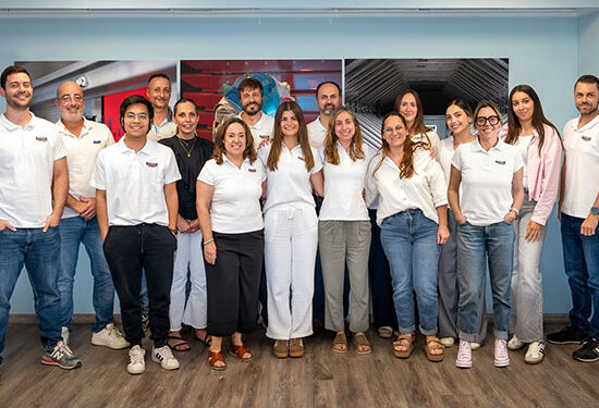Foto de grupo del equipo